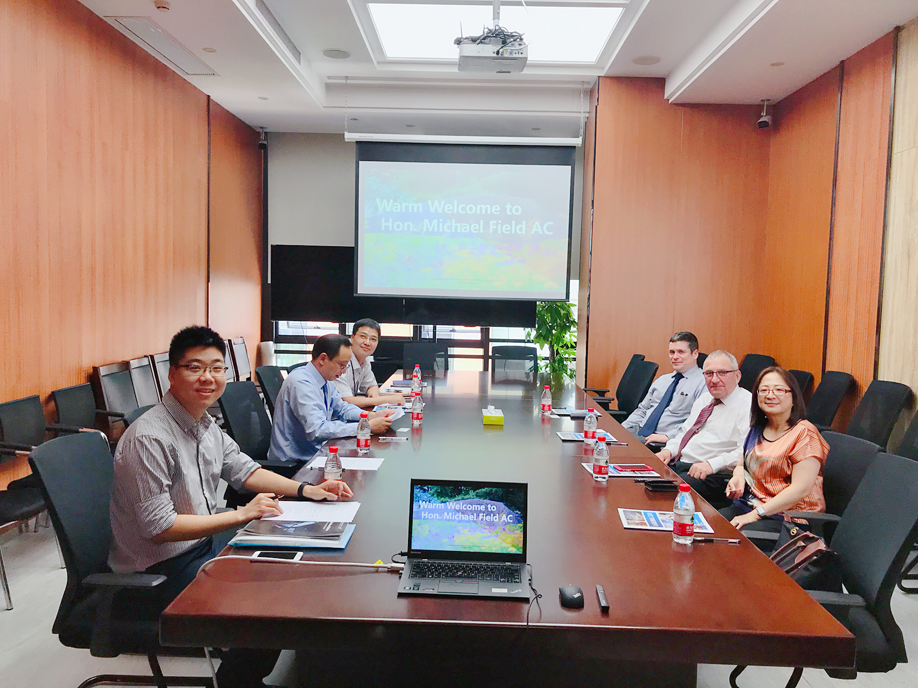澳大利亚塔斯马尼亚大学代表团访问william威廉中文官网.jpg 澳大利亚塔斯马尼亚大学代表团访问william威廉中文官网.jpg